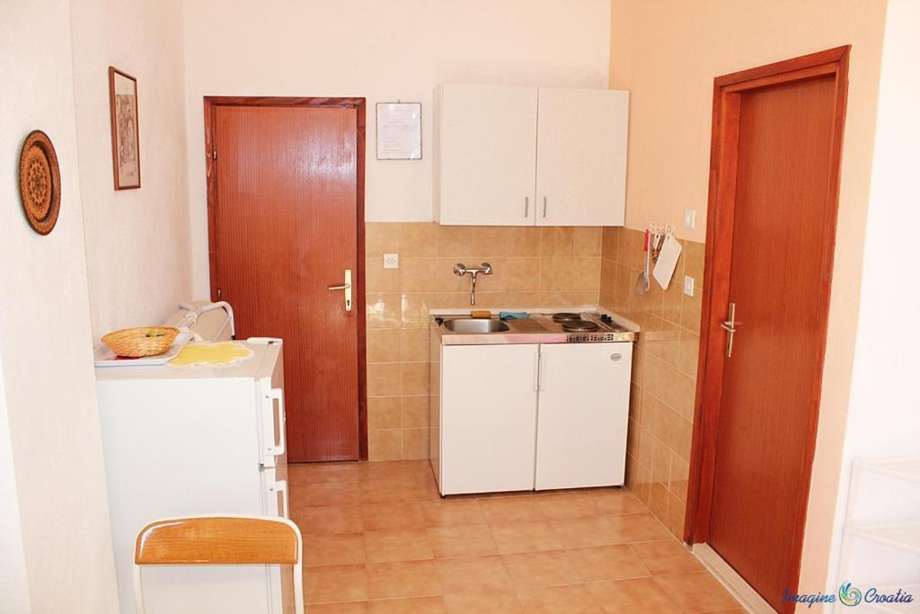 Studio Apartment In Pisak With Sea View, Balcony, Air Conditioning, Wi-Fi Buitenkant foto
